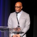 James Pickens Jr. de sortie 