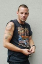 2007-08-10 12-59-00