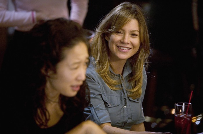 Cristina et Meredith au bar