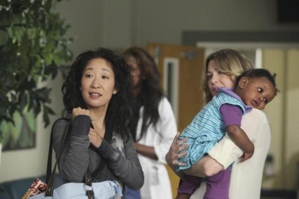 Cristina et Meredith qui porte Zola