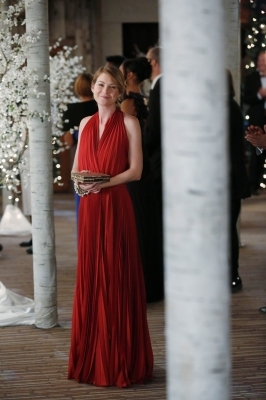 Meredith Grey (Ellen Pompeo) au mariage de Miranda Bailey