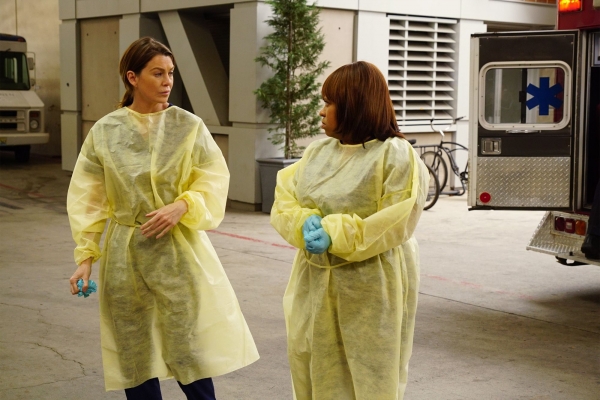 Meredith Grey (Ellen Pompeo) et Miranda Bailey (Chandra Wilson)