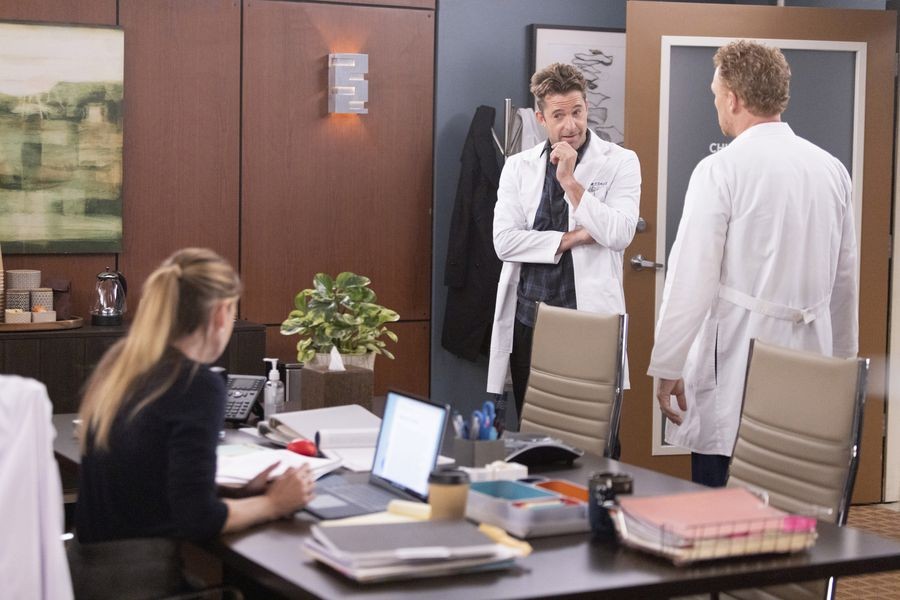 Meredith Grey (Ellen Pompeo), Nick Marsh (Scott Speedman) et Owen Hunt (Kevin McKidd)