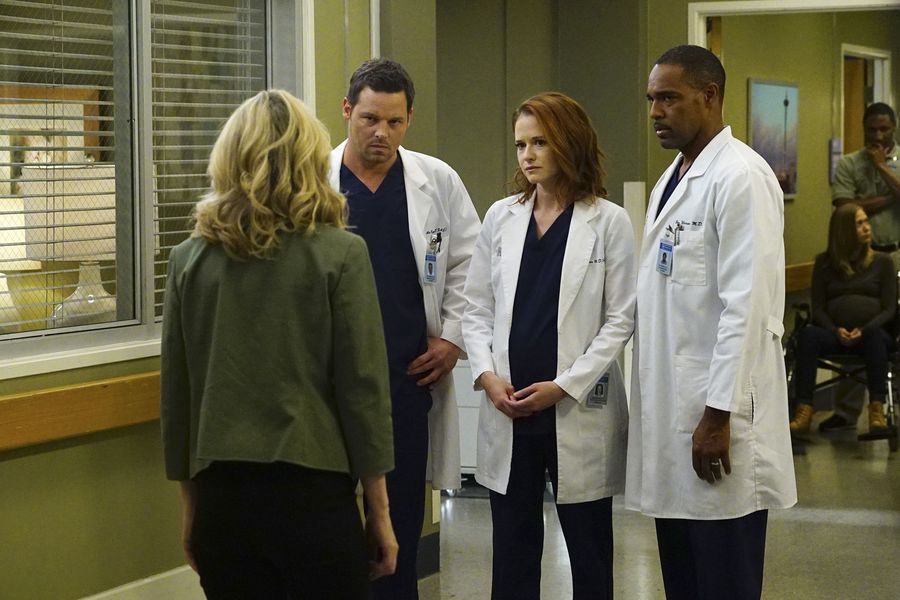 Alex Karev (Justin Chambers), April Kepner (Sarah Drew), Ben Warren (Jason George) et une patiente